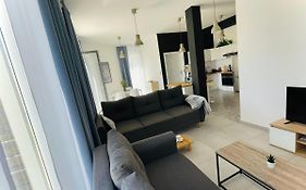 Marynarska 49